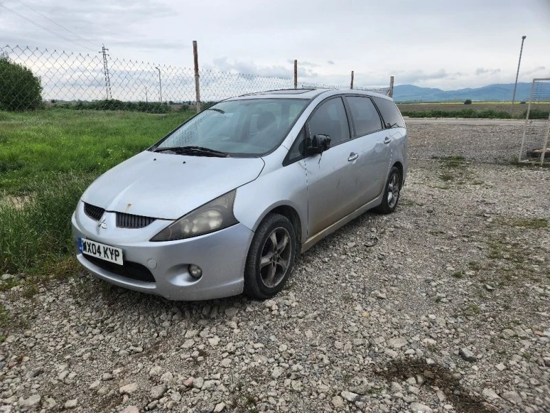 Mitsubishi Grandis 2.4 auto, снимка 1 - Автомобили и джипове - 40741443