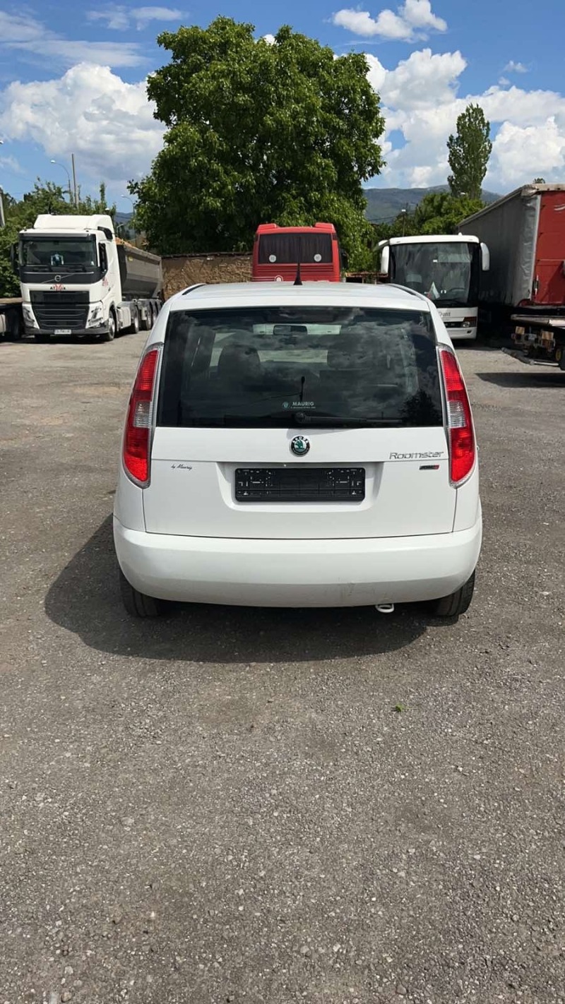 Skoda Roomster 1.2I, снимка 6 - Автомобили и джипове - 45605031