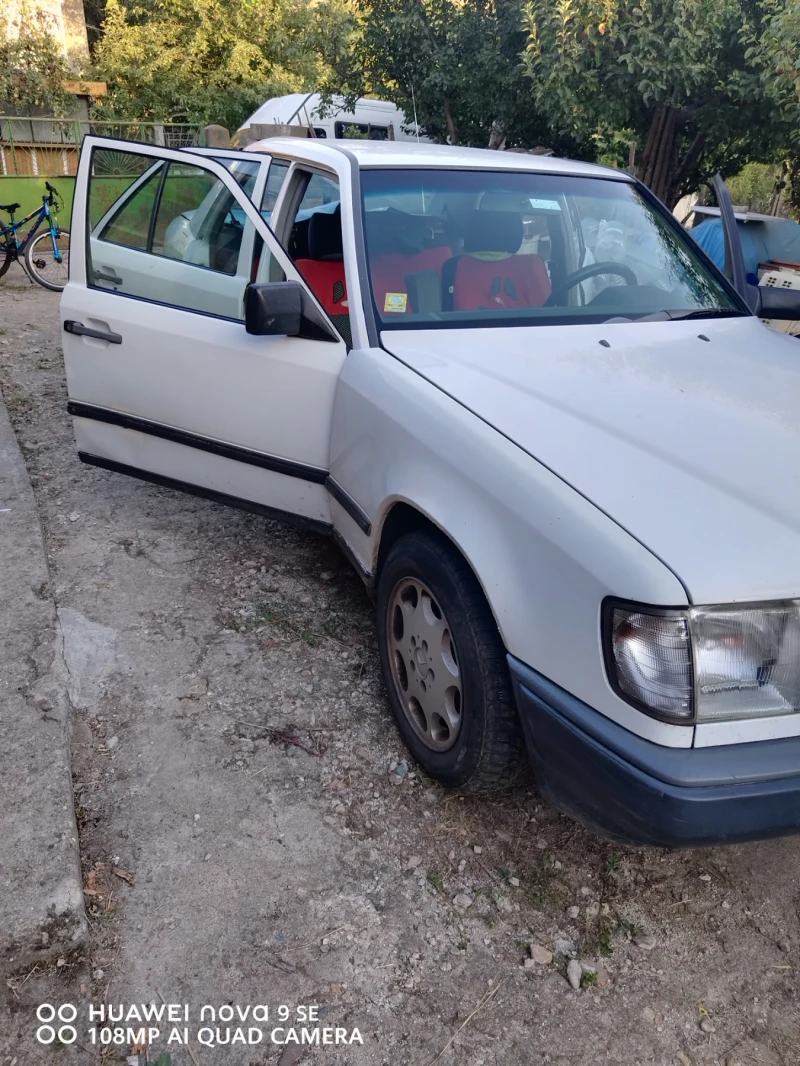 Mercedes-Benz 124 2000, снимка 9 - Автомобили и джипове - 47067515