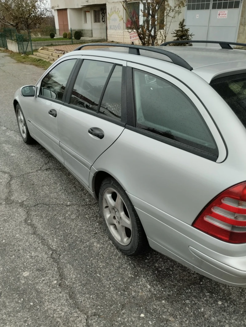 Mercedes-Benz C 220 220 CDI, снимка 7 - Автомобили и джипове - 47345864