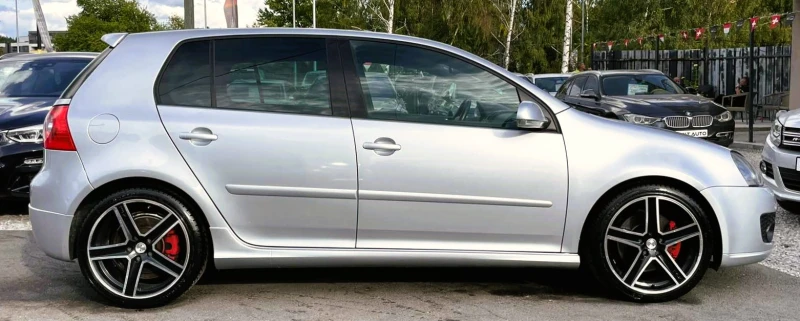 VW Golf 2.0i 200HP, снимка 4 - Автомобили и джипове - 47356761