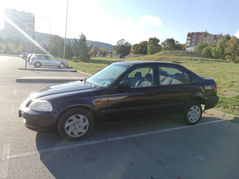 Honda Civic, снимка 1 - Автомобили и джипове - 47569927