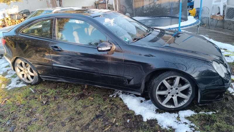 Mercedes-Benz C 200, снимка 2 - Автомобили и джипове - 48705179