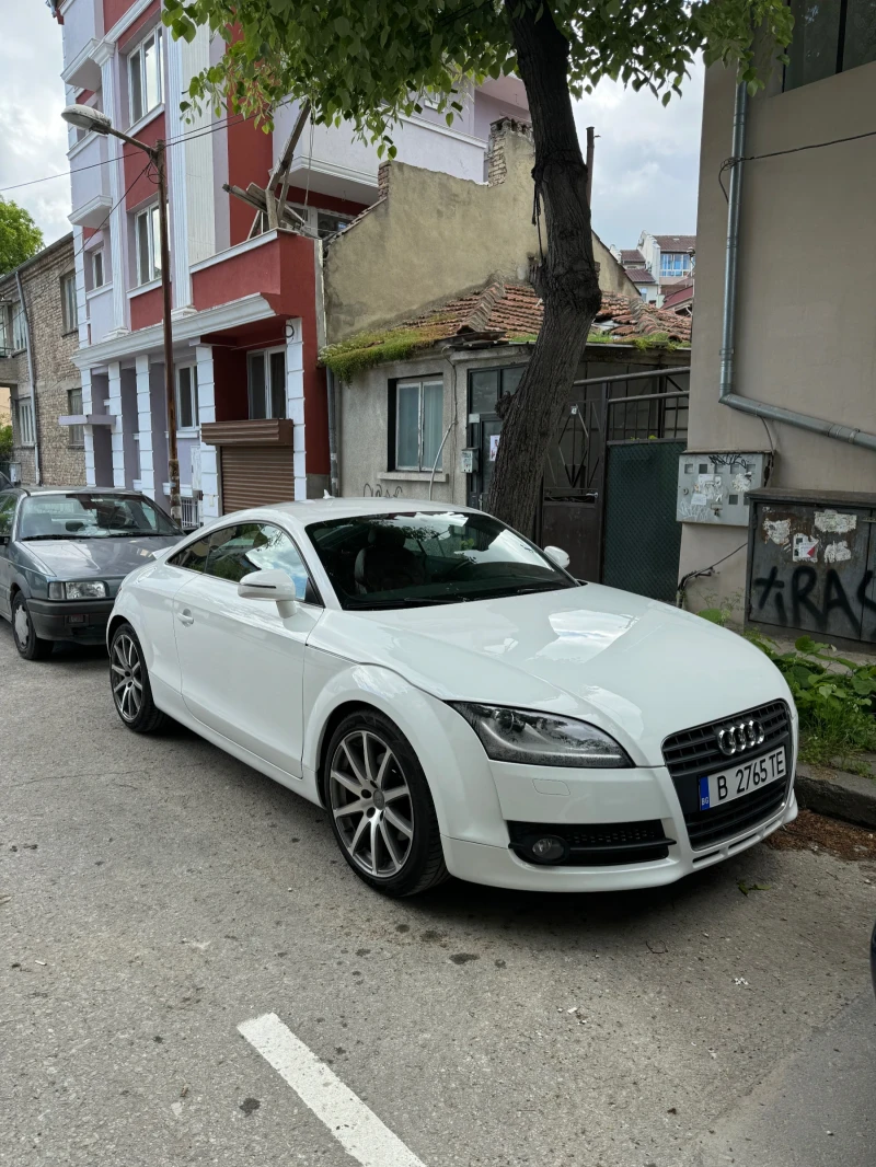 Audi Tt 1.8 TFSI, снимка 1 - Автомобили и джипове - 48998952