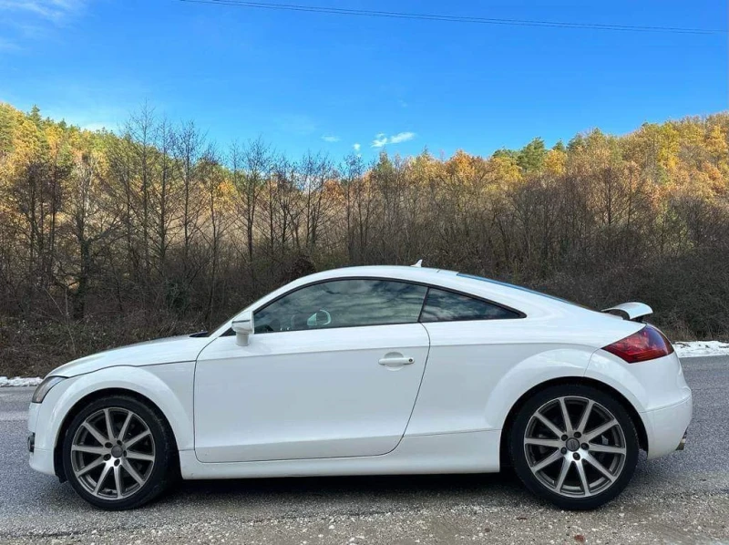 Audi Tt 1.8 TFSI, снимка 2 - Автомобили и джипове - 48998952