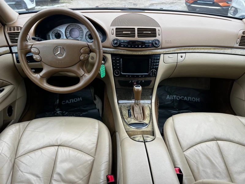 Mercedes-Benz E 320 FACELIFT EVO AVANGARDE NAVI LEATHER, снимка 8 - Автомобили и джипове - 49179145