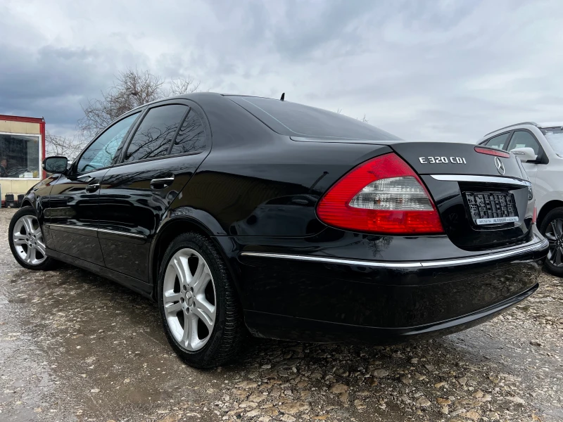 Mercedes-Benz E 320 FACELIFT EVO AVANGARDE NAVI LEATHER, снимка 4 - Автомобили и джипове - 49179145