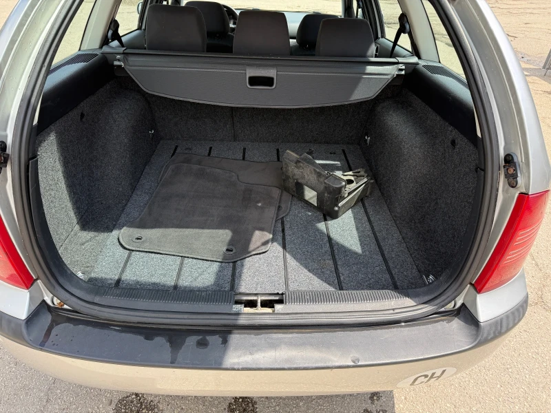 Skoda Octavia 1.8T CH, снимка 12 - Автомобили и джипове - 51892326