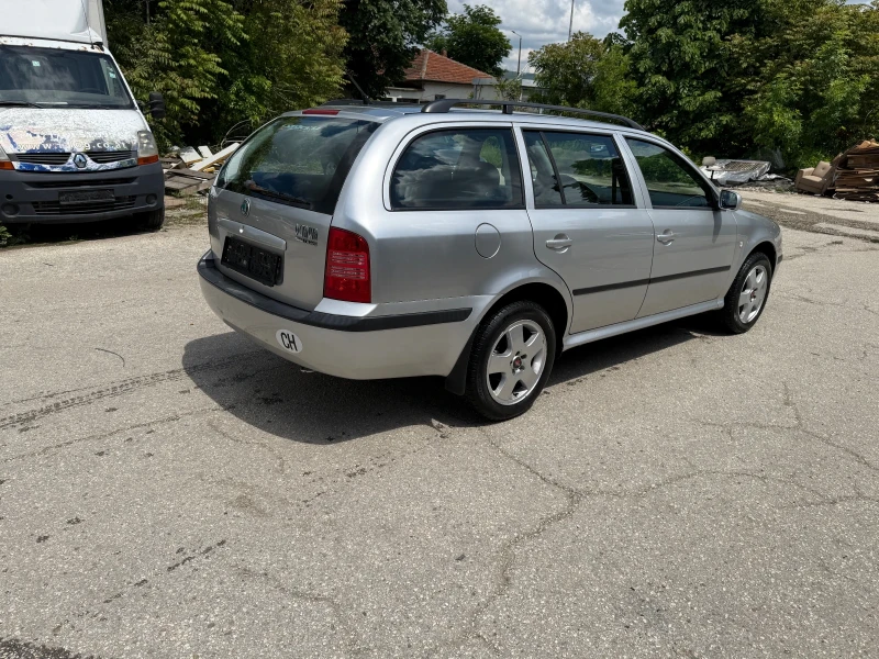 Skoda Octavia 1.8T CH, снимка 4 - Автомобили и джипове - 51892326