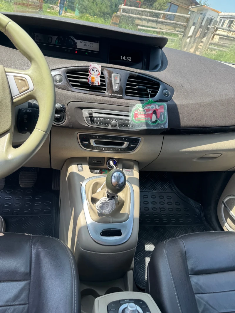 Renault Grand scenic 1.6dci/130к.с/7места/BOSE/PANORAMA/Кожен салон, снимка 10 - Автомобили и джипове - 52474310