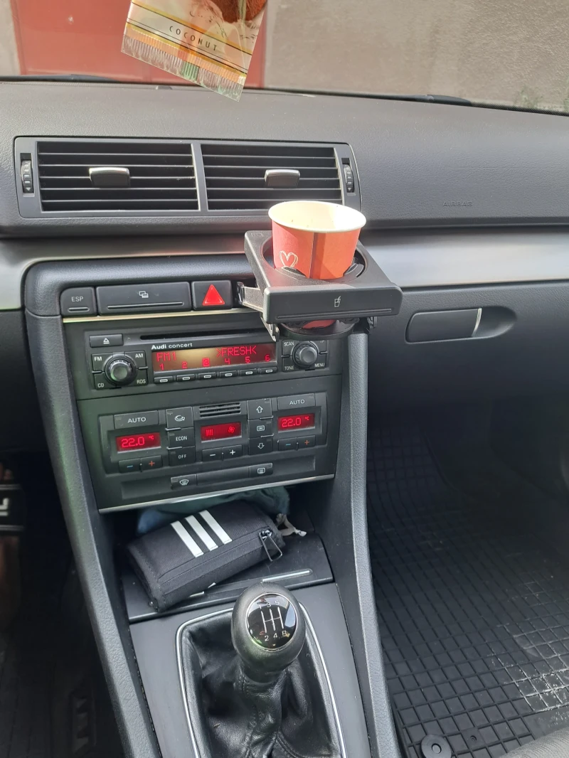 Audi A4 1.9 TDI, снимка 8 - Автомобили и джипове - 51640021