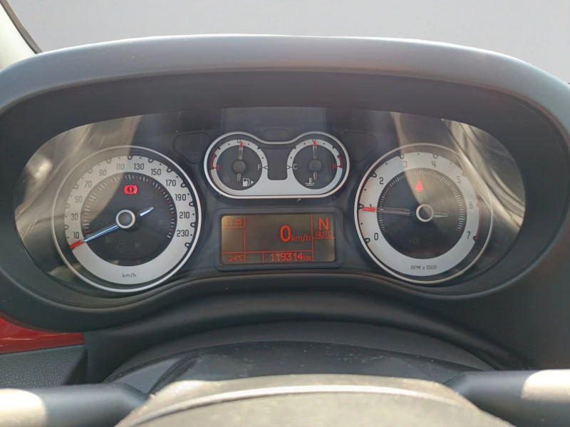 Fiat 500L, снимка 11 - Автомобили и джипове - 51669787