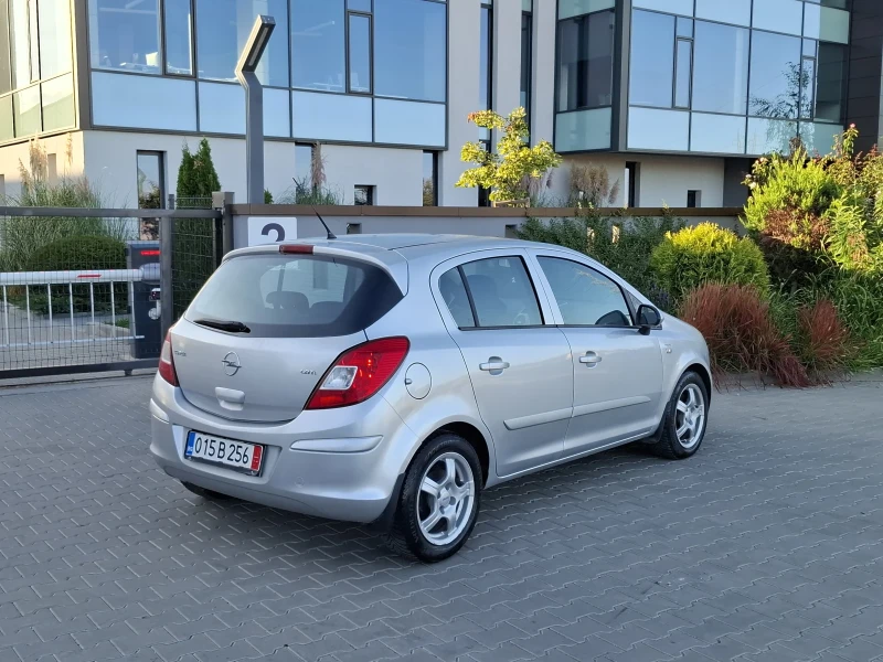 Opel Corsa 1.3CDTI* (80кс)* * HOB BHOC* * * , снимка 13 - Автомобили и джипове - 51772256