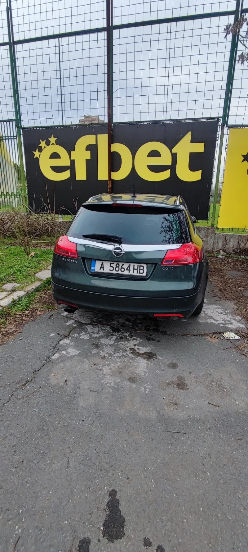 Opel Insignia Sports tourer, снимка 4 - Автомобили и джипове - 52366163