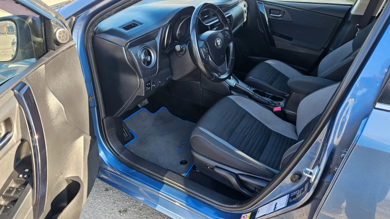 Toyota Auris 1.8 HYBRID* FACELIFT* CAMERA* DISTRONIC* , снимка 7 - Автомобили и джипове - 52859929