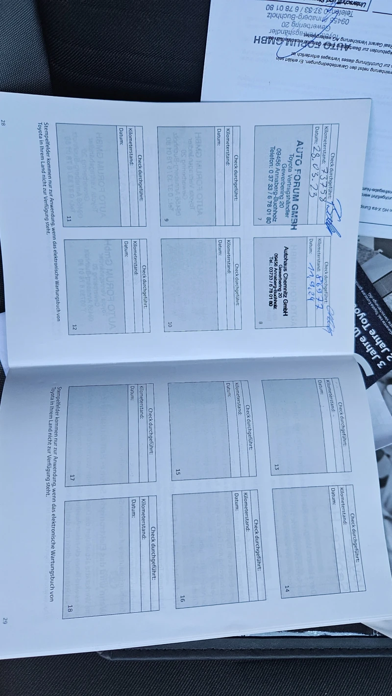 Toyota Auris 1.8 HYBRID* FACELIFT* CAMERA* DISTRONIC* , снимка 17 - Автомобили и джипове - 52859929