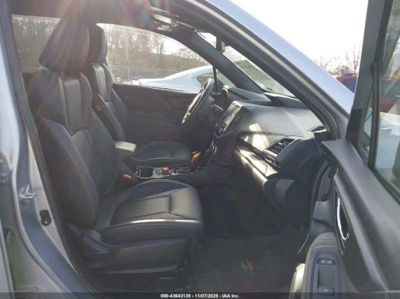 Subaru Forester 2.5l Wilderness, снимка 5 - Автомобили и джипове - 53502087