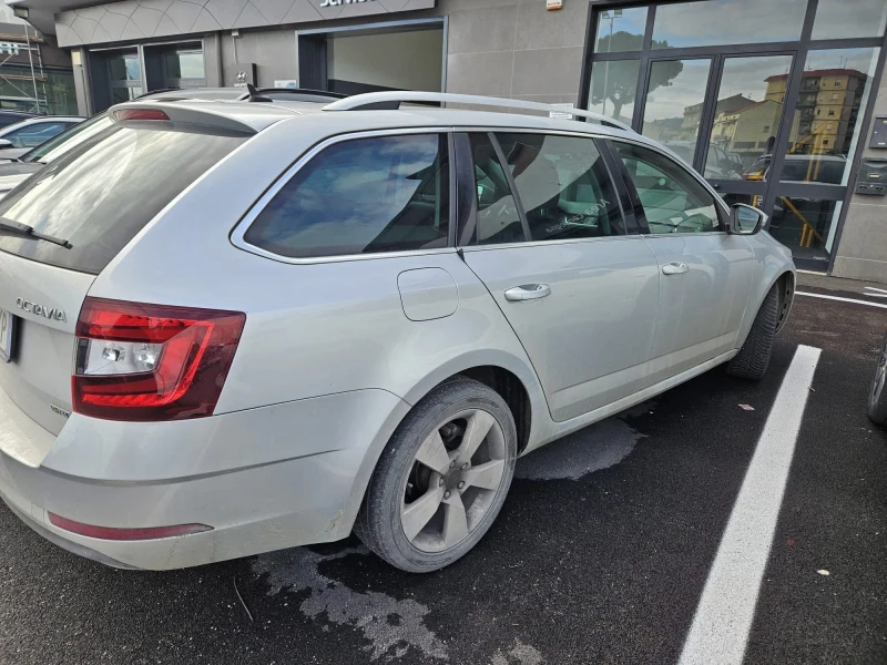 Skoda Octavia 1.5G-TEC /Avtomatik , снимка 2 - Автомобили и джипове - 53601045