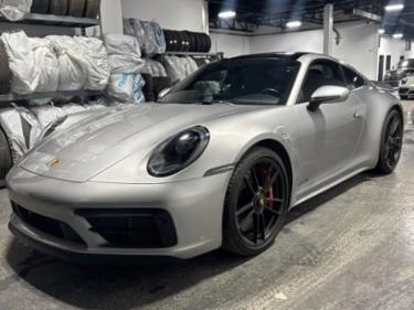 Porsche 911 Carrera 4 GTS Coupe * * CARFAX * * АВТО КРЕДИТ - 171999 лв. - 75029120 | Car24.bg