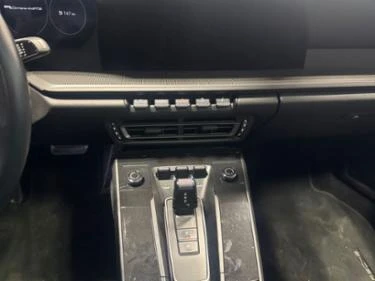 Porsche 911 Carrera 4 GTS Coupe * * CARFAX * * АВТО КРЕДИТ - 171999 лв. - 75029120 | Car24.bg