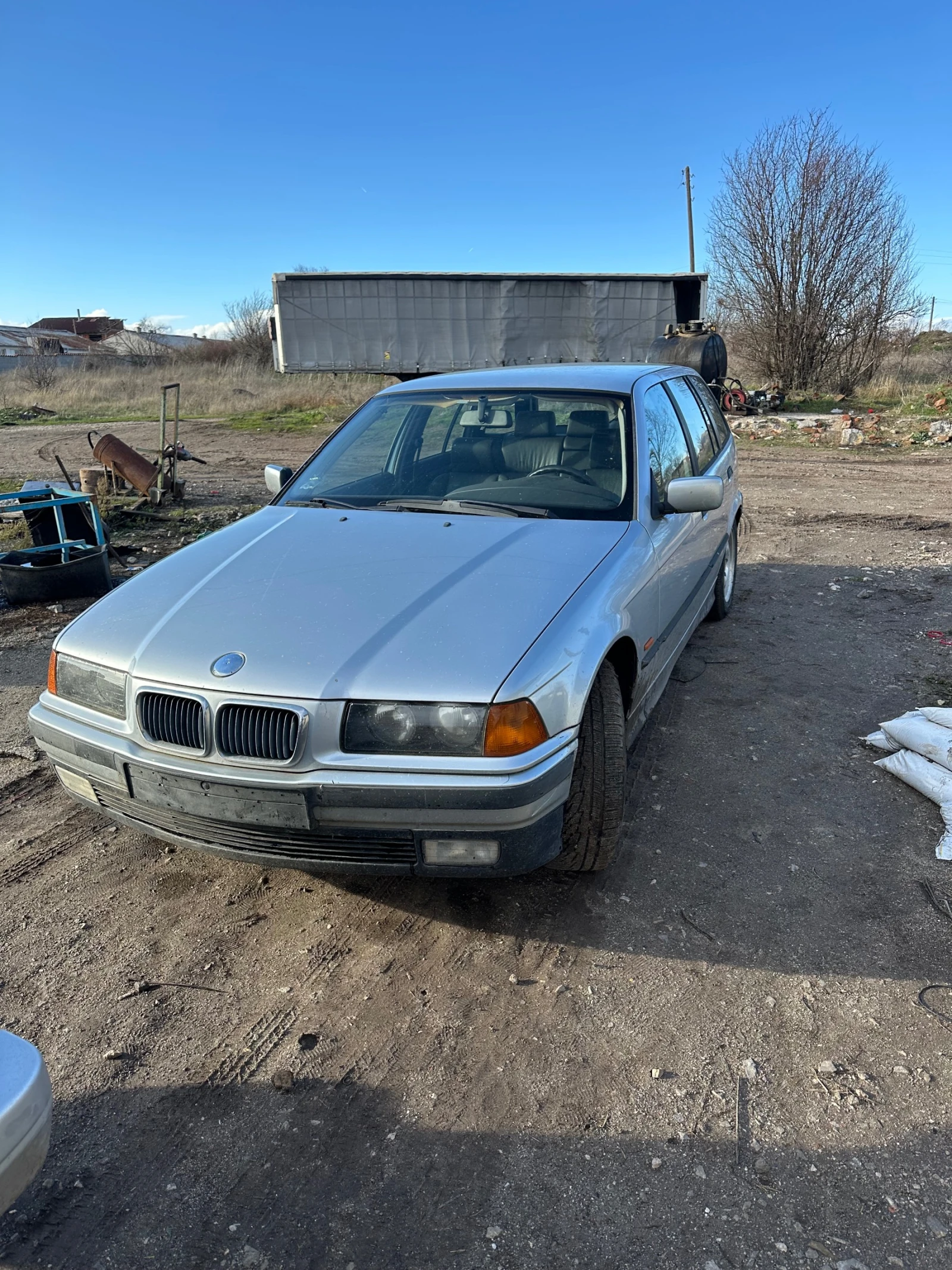 BMW 320 320i, снимка 1