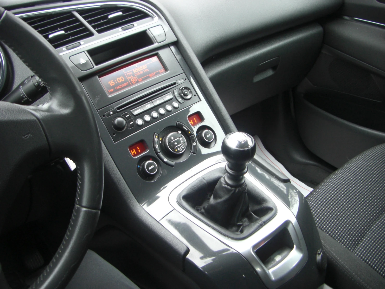 Peugeot 5008 1.6HDI 6ck.KLIMATRONIK | Mobile.bg — изображение 12