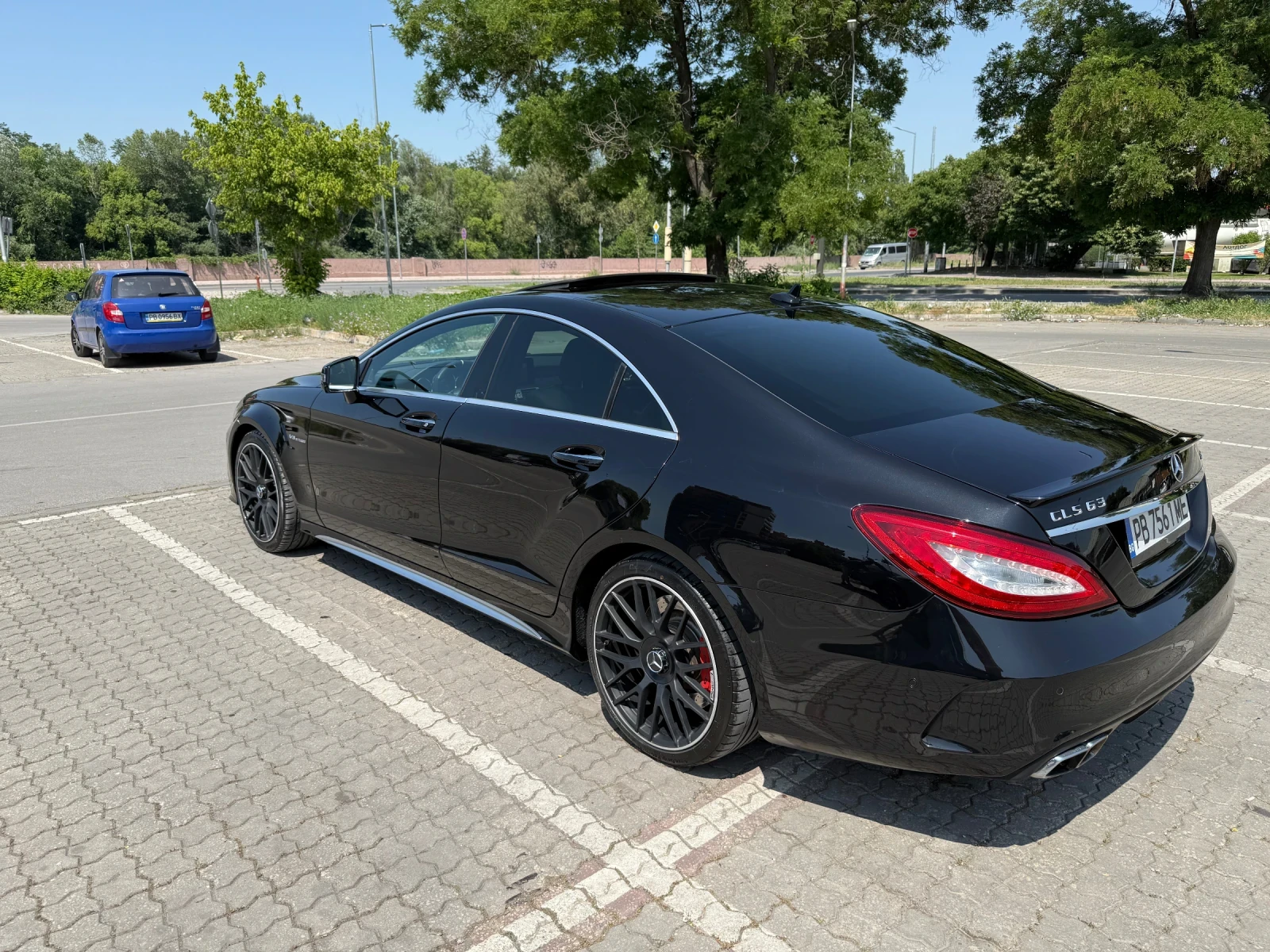 Mercedes-Benz CLS 63 AMG  - изображение 9