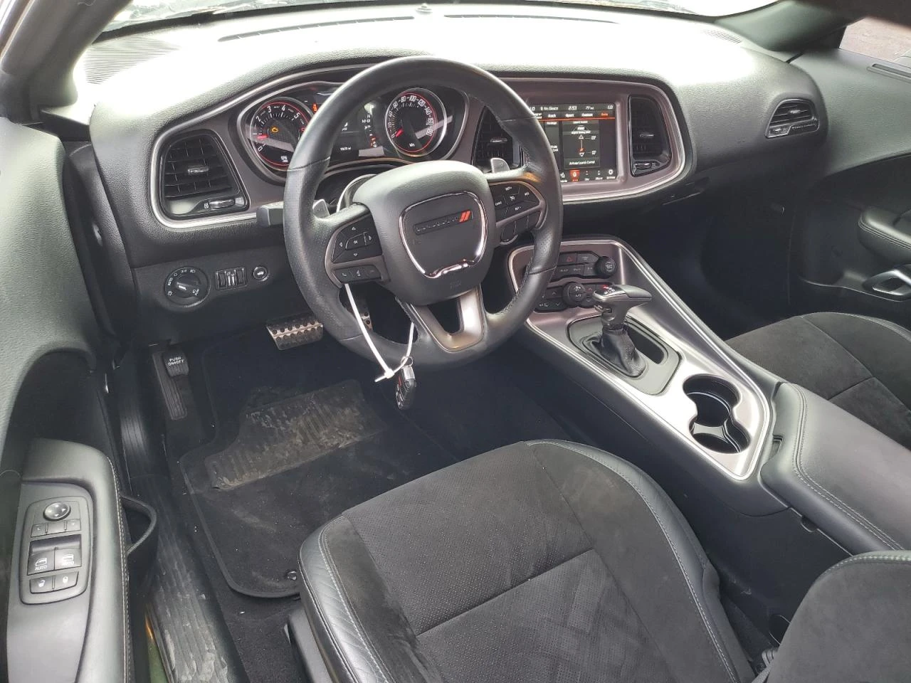 Dodge Challenger SRT-8 6.4* ЛИЗИНГ*  - изображение 7