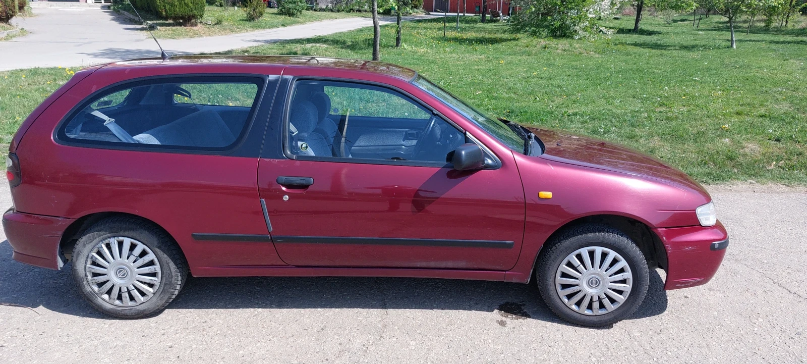 Nissan Almera N15 - изображение 6