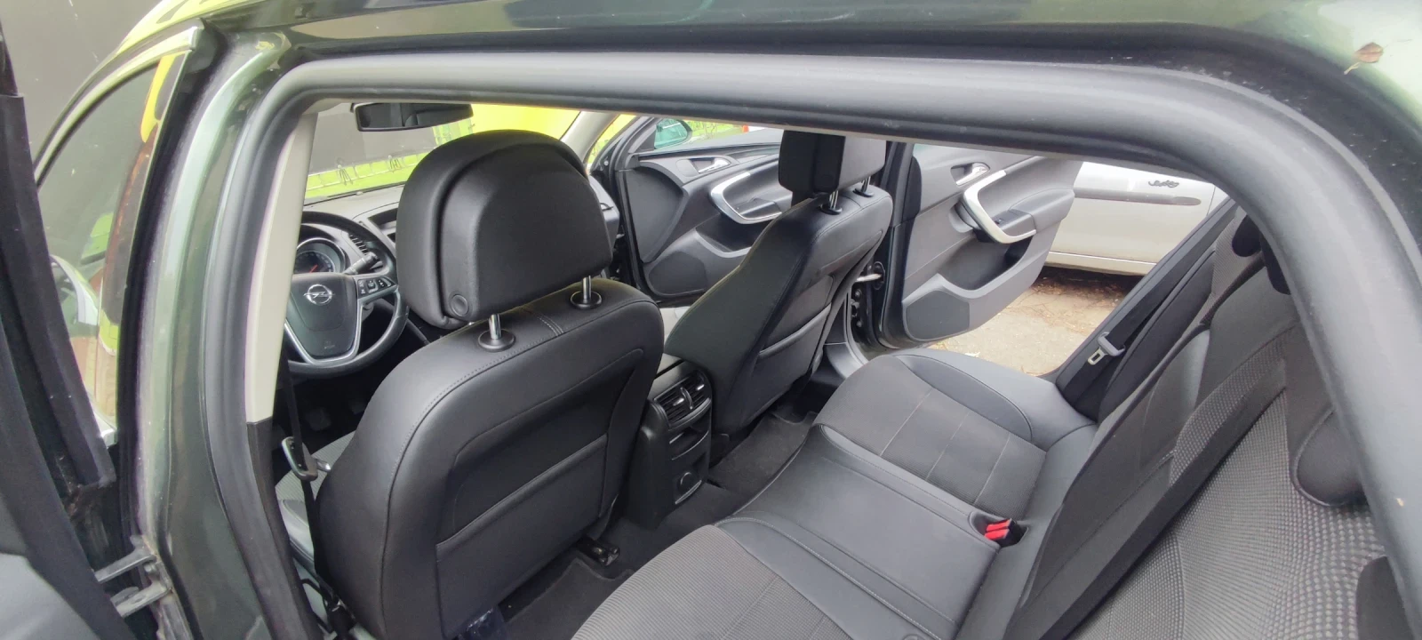 Opel Insignia Sports tourer - изображение 7