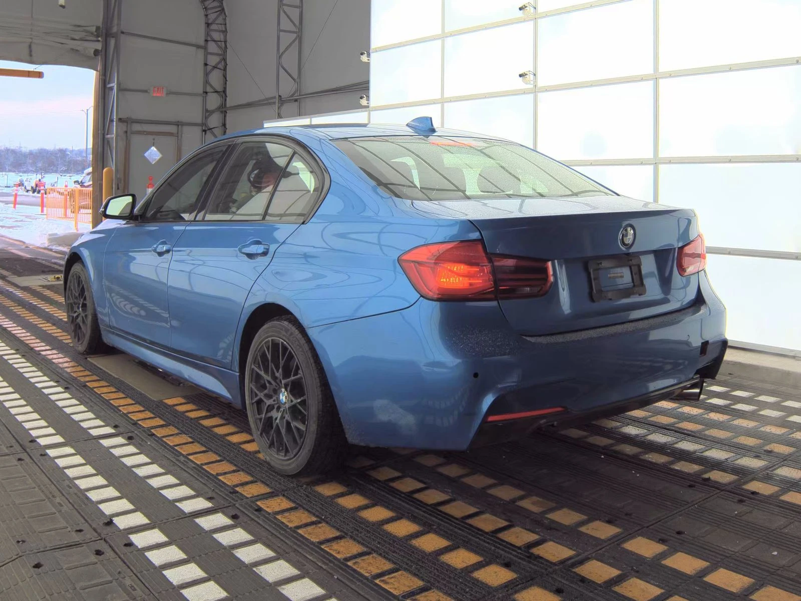 BMW 340 M* SPORT* XDRIVE* RECARO* HARMON* KARDON*  - изображение 4