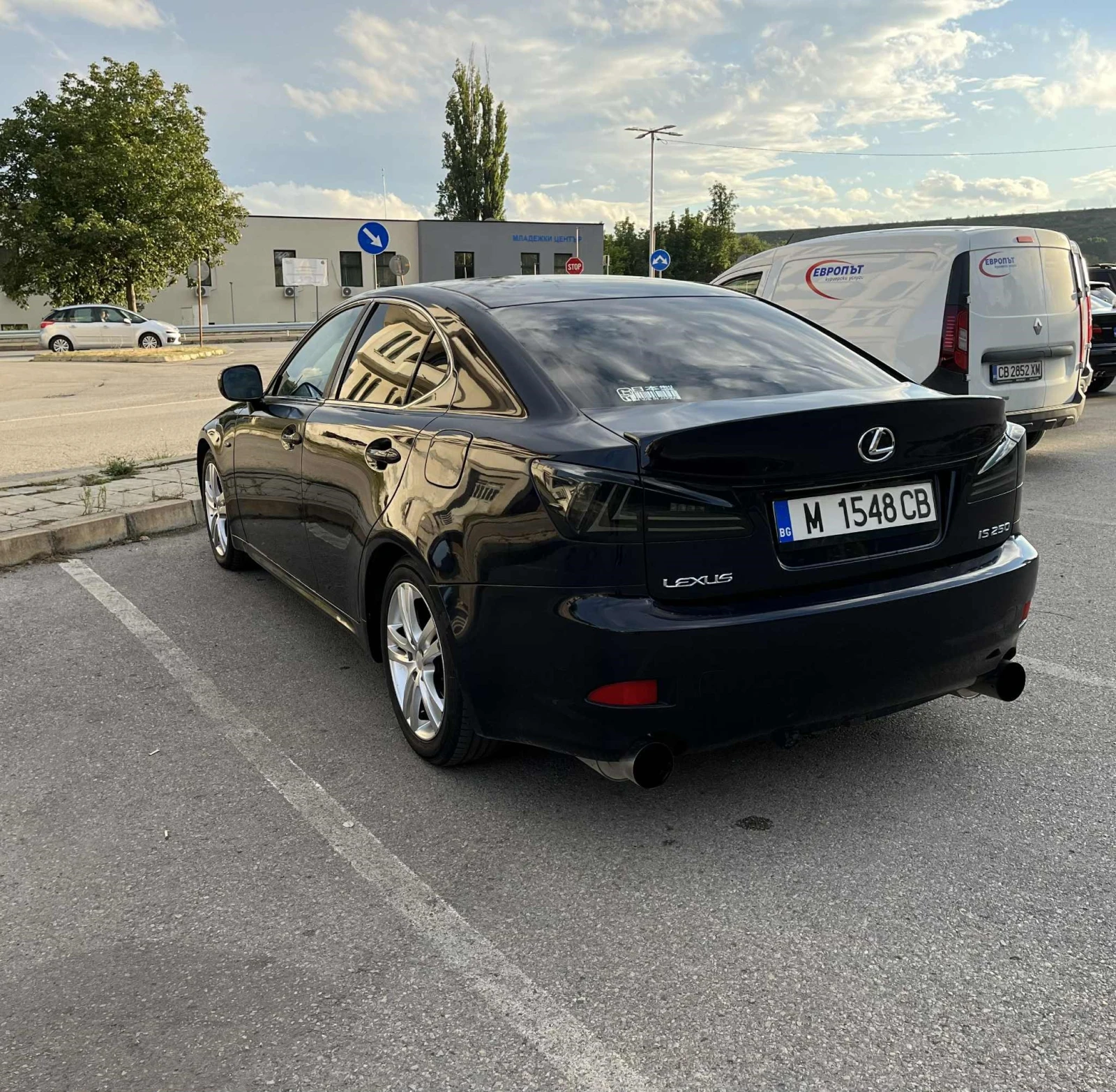 Lexus IS 250  - изображение 5