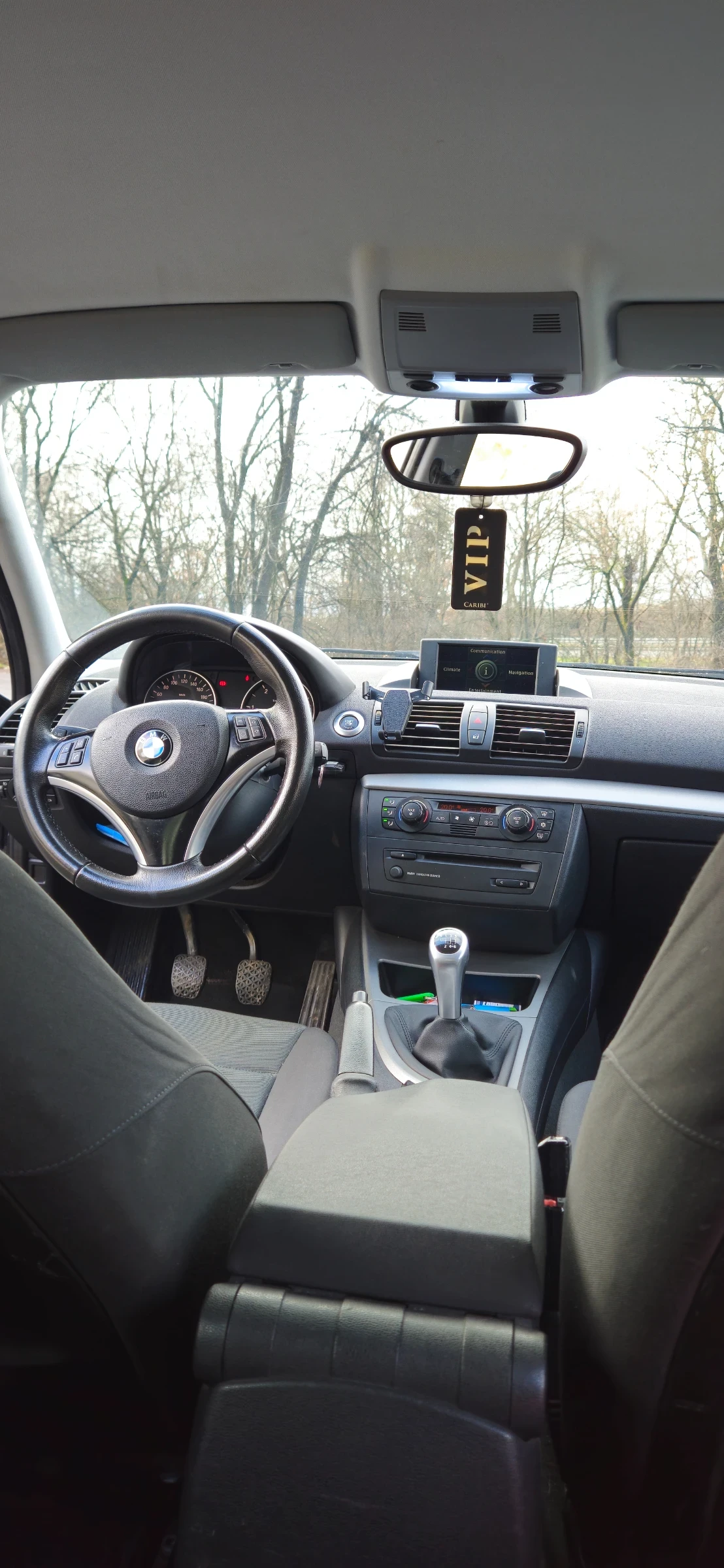 BMW 118  - изображение 8