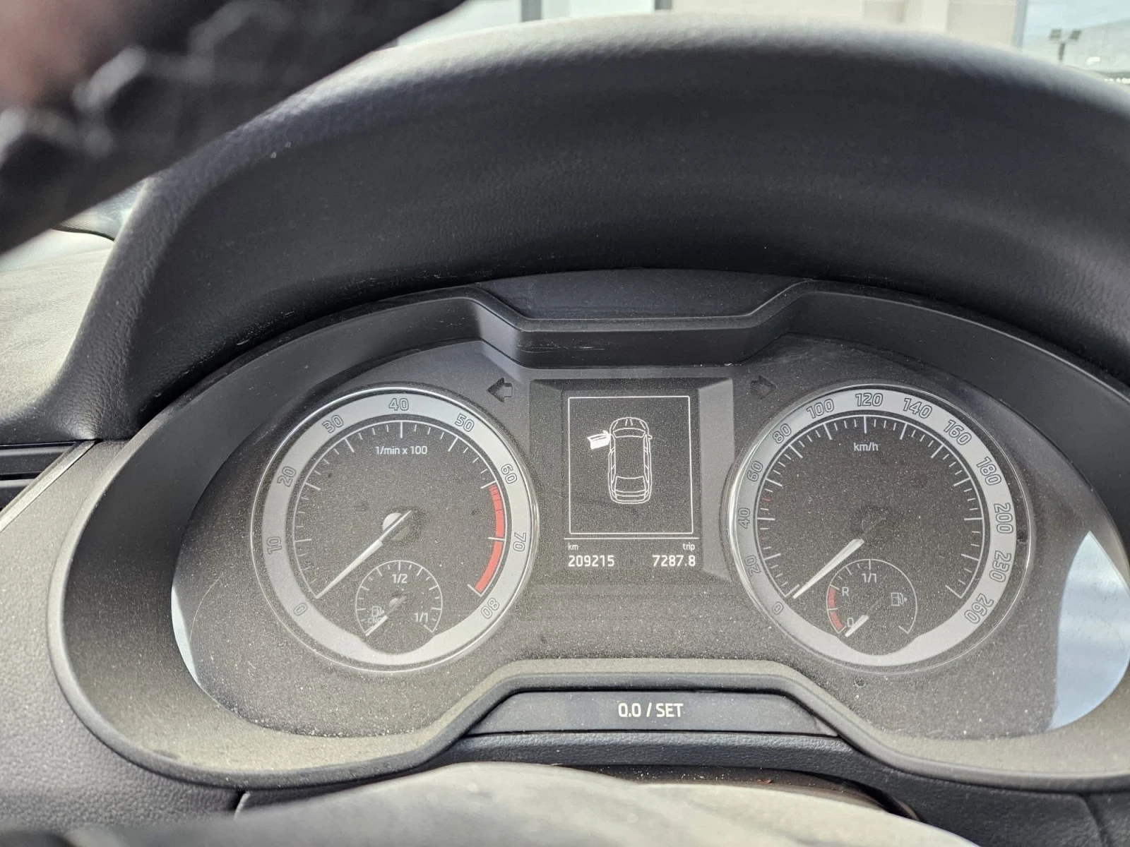 Skoda Octavia 1.5G-TEC /Avtomatik  - изображение 6