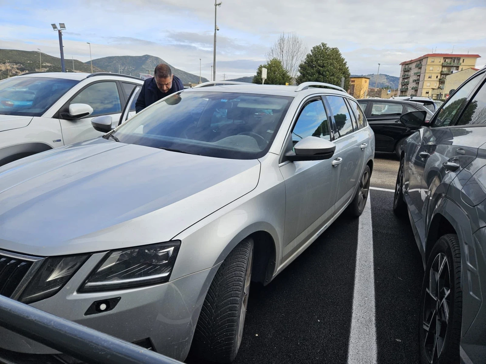 Skoda Octavia 1.5G-TEC /Avtomatik  - изображение 3