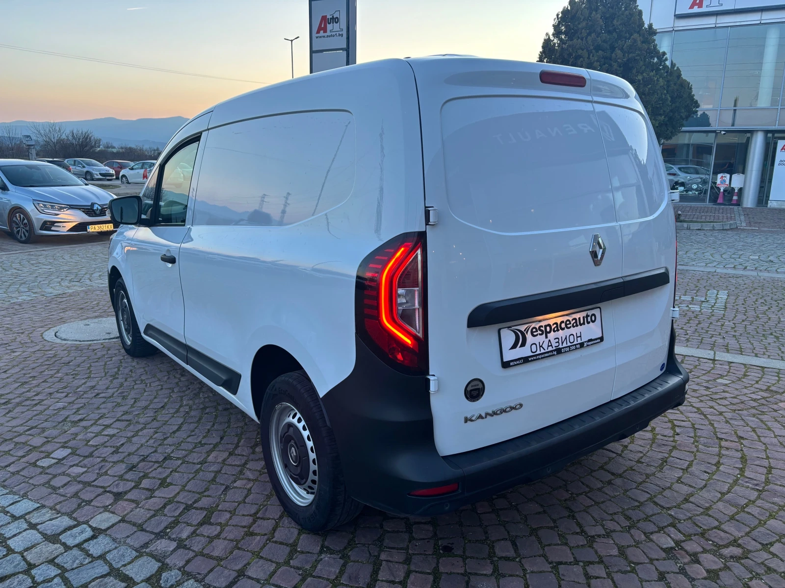 Renault Kangoo 1, 5 dCi 95 hp BVM6 - изображение 7