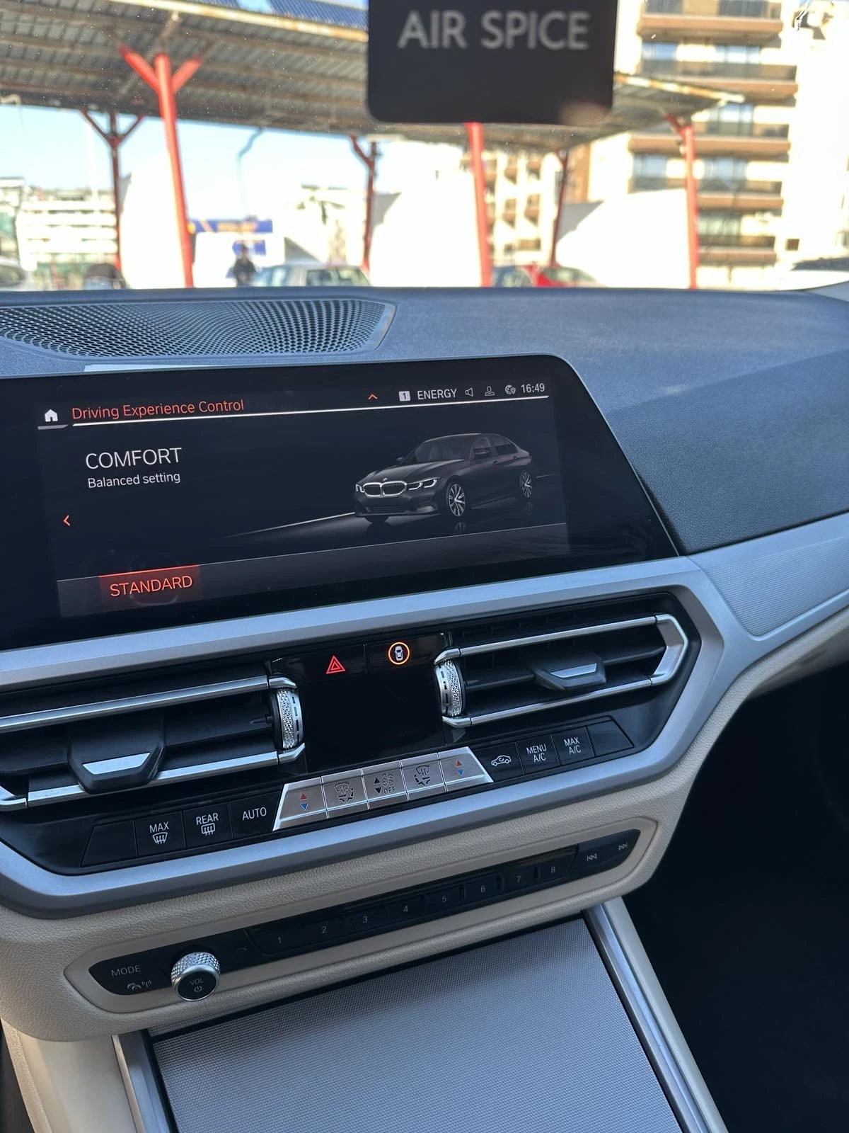 BMW 320 I, снимка 9 - Автомобили и джипове - 53817173