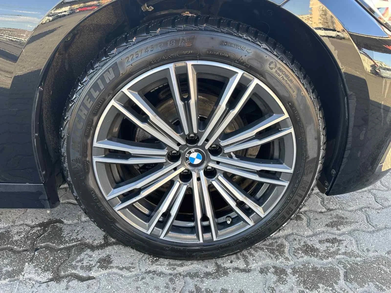 BMW 320 I, снимка 4 - Автомобили и джипове - 53817173