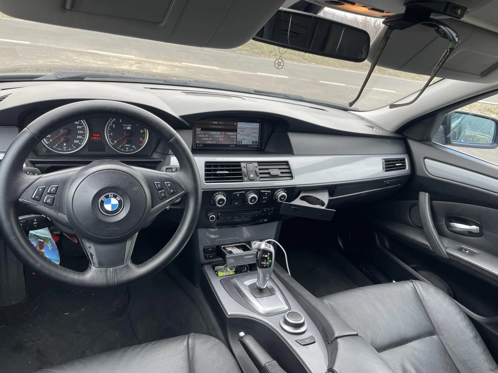 BMW 530 525i/530i 218hp, снимка 6 - Автомобили и джипове - 53923528