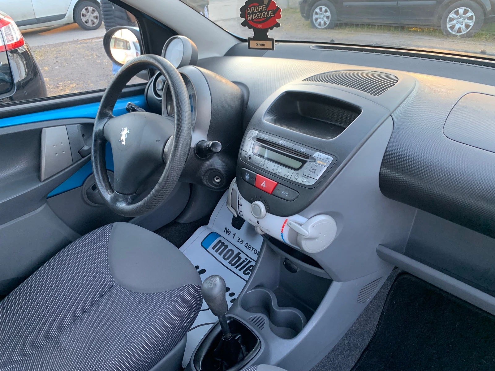 Peugeot 107 1.0i 66000км, снимка 13 - Автомобили и джипове - 54248033