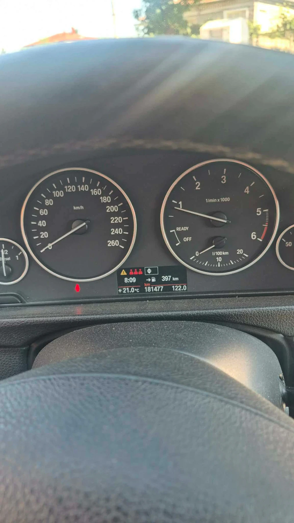 BMW 318 2.0Д клима 147к, снимка 5 - Автомобили и джипове - 54836991