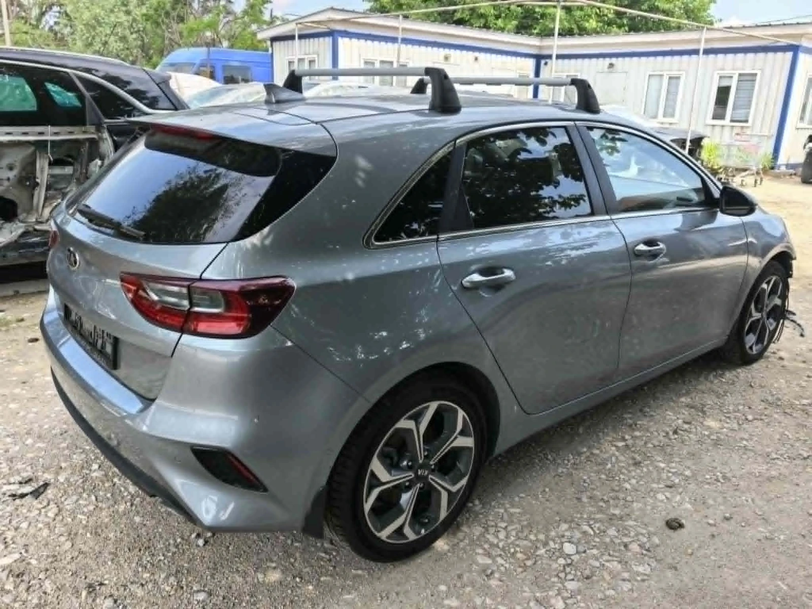 Kia Ceed 1.4 TGDI, снимка 4 - Автомобили и джипове - 55196518