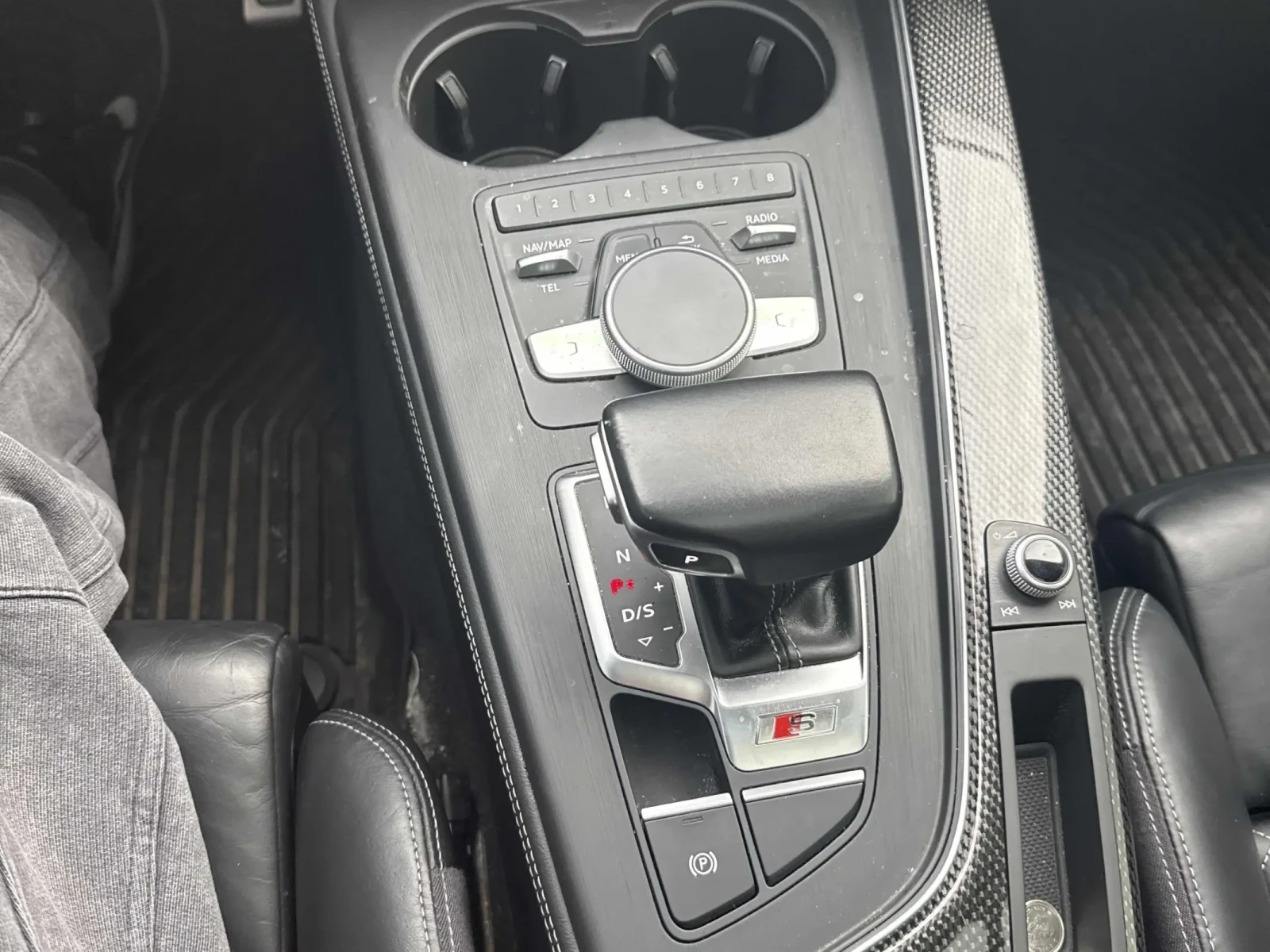 Audi S4 Technik* B&O* 360* Digital* MBRP exhaust, снимка 14 - Автомобили и джипове - 55387684