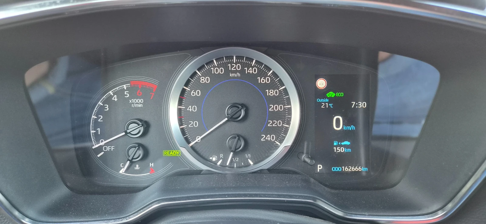 Toyota Corolla ГАРАНЦИЯ  1.8 (122 кс) Hybrid e-CVT, снимка 13 - Автомобили и джипове - 55496662