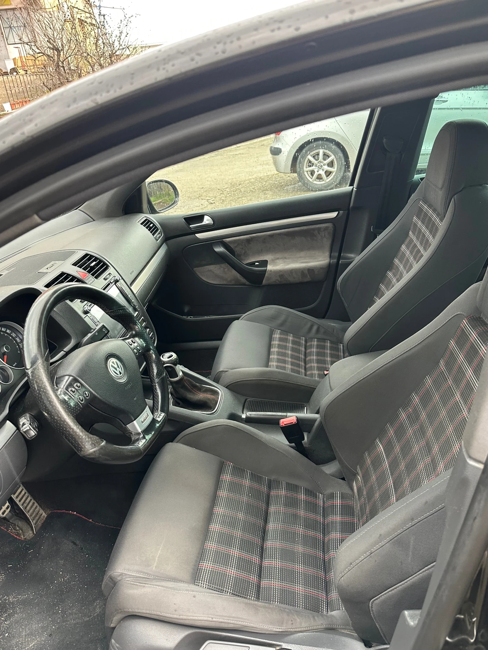 VW Golf GTI, снимка 10 - Автомобили и джипове - 55775039