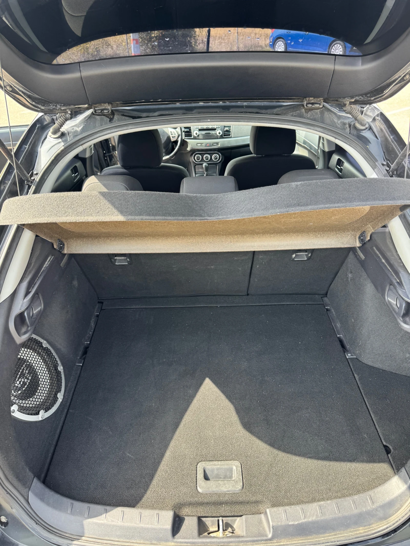 Mitsubishi Lancer 1.8 MIVEC SPORTBACK, снимка 14 - Автомобили и джипове - 55852642