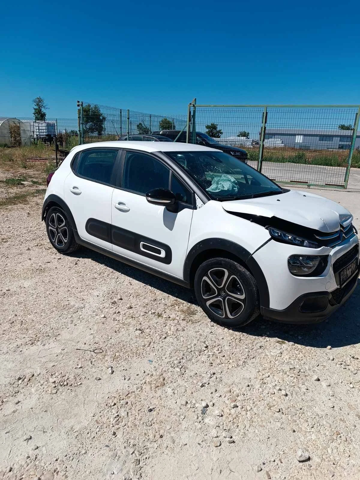 Citroen C3 1.2 i, снимка 3 - Автомобили и джипове - 55901499