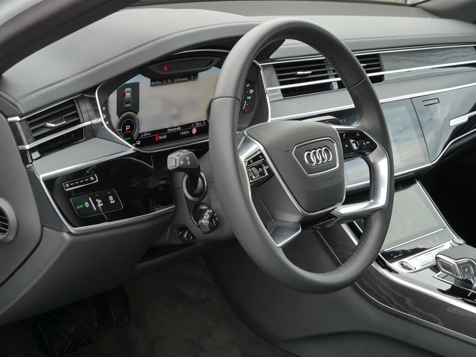Audi A8 60 TFSIe / LONG/ B&O/ HUD/ MATRIX/ PANO/ AIR / 360, снимка 6 - Автомобили и джипове - 56002929