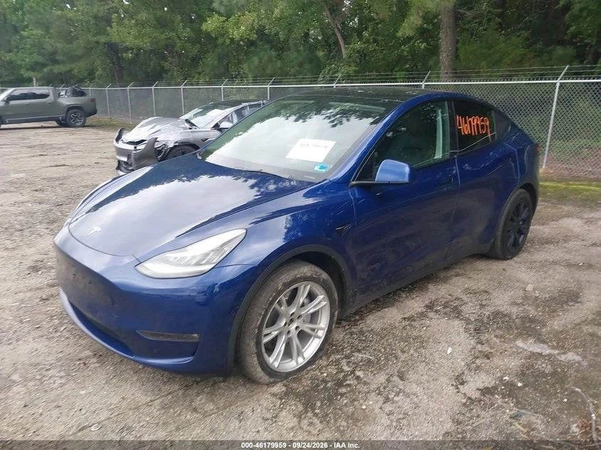 Tesla Model Y, снимка 2 - Автомобили и джипове - 56688597