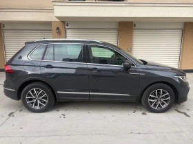 VW Tiguan Digital, Facelift, Сервизна История-22г., снимка 8